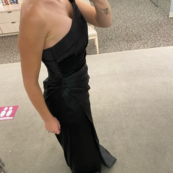 David's Bridal | Dresses | Black One Shoulder Davids Bridal Dress | Poshmark David's Bridal | Dresses | Black One Shoulder Davids Bridal Dress | Poshmark